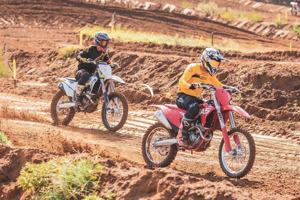 אבניר משיקה את דגמי המוטוקרוס של 2022