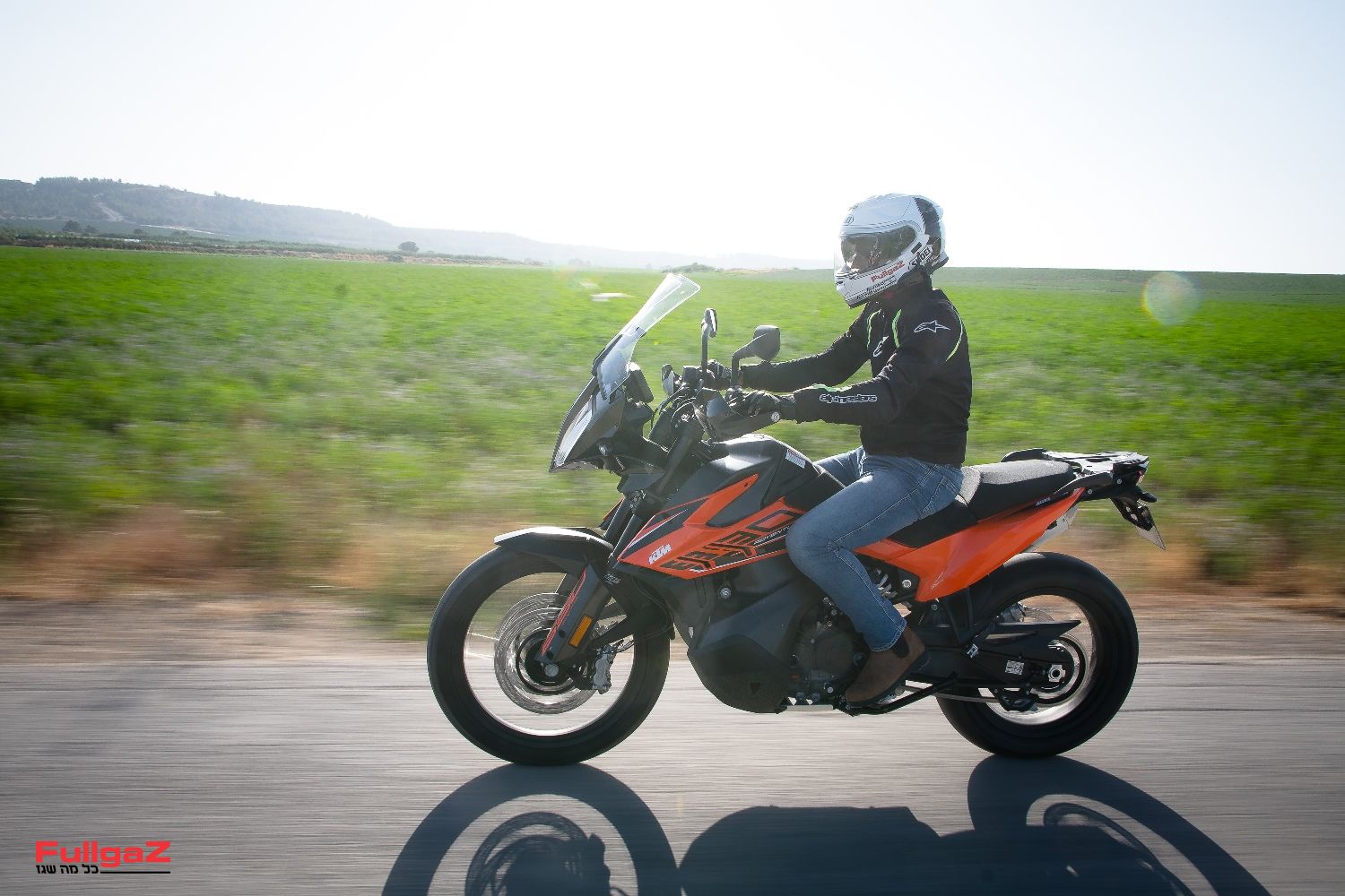 חדש בארץ: גרסת A1 לק.ט.מ 890 אדוונצ'ר