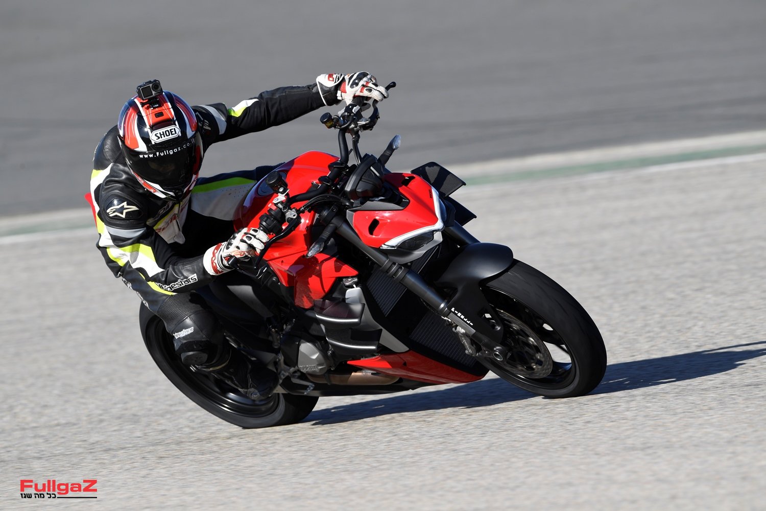 חדשים בארץ: דוקאטי פניגאלה V4 וסטריטפייטר V2 החדשים