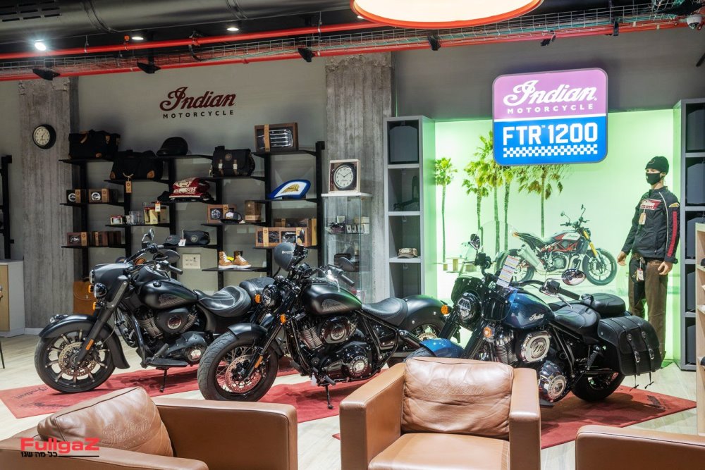 אינדיאן משיקה צ'יף חדש ואולם תצוגה מפואר