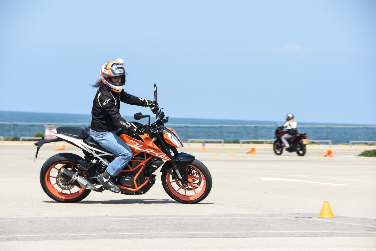 פרוריידינג תקיים את הדרכות הרכיבה הבטוחה של הרלב"ד