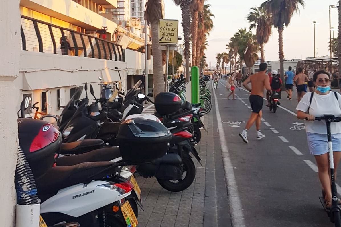 עיריית תל-אביב חילקה דו"חות – בית המשפט ביטל