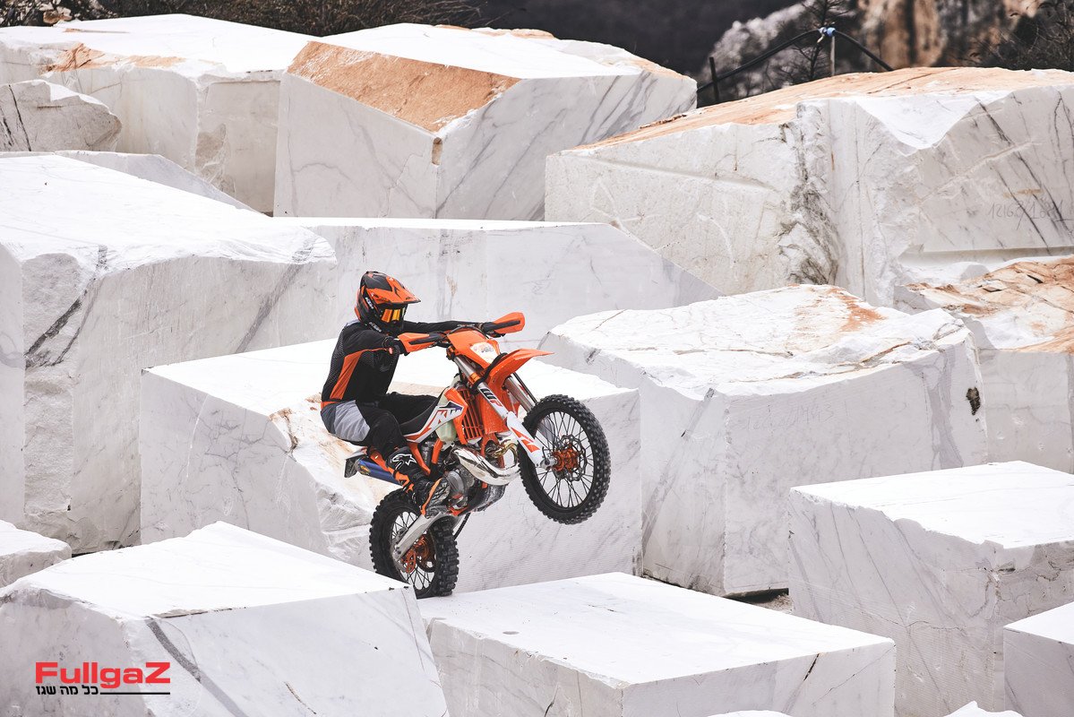 ק.ט.מ חושפת את דגמי האנדורו של 2023