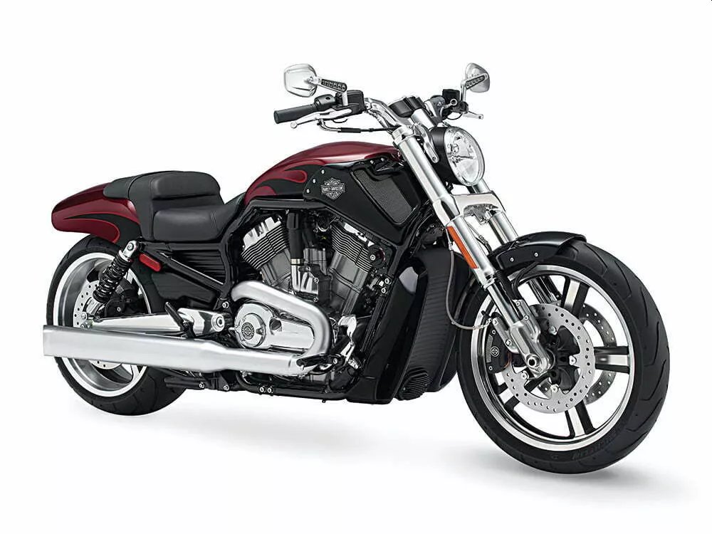 נוסטלגיה: הארלי דיווידסון V-Rod – שרירים אמריקאים