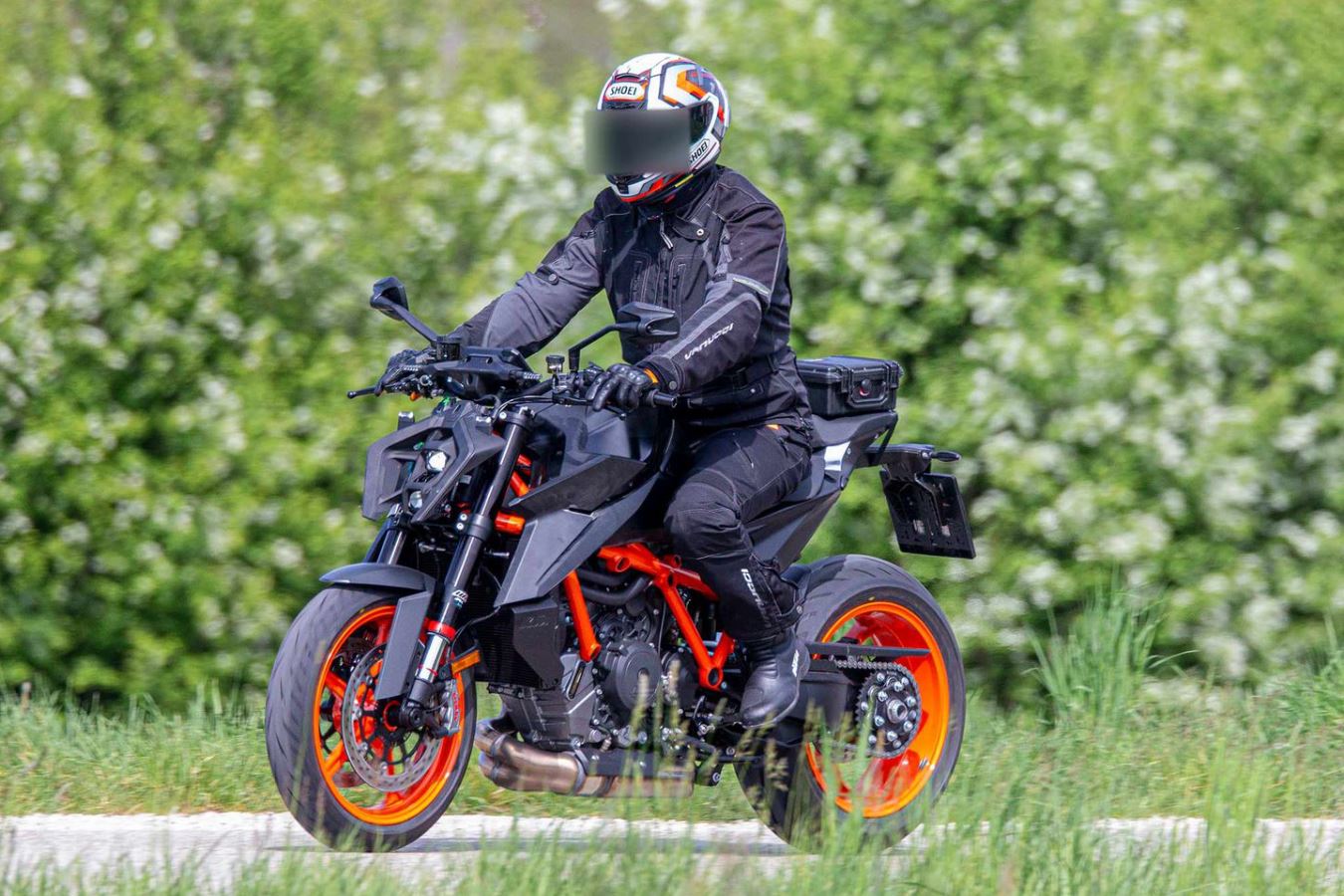 בקרוב: ק.ט.מ 1290 סופר דיוק R מעודכן