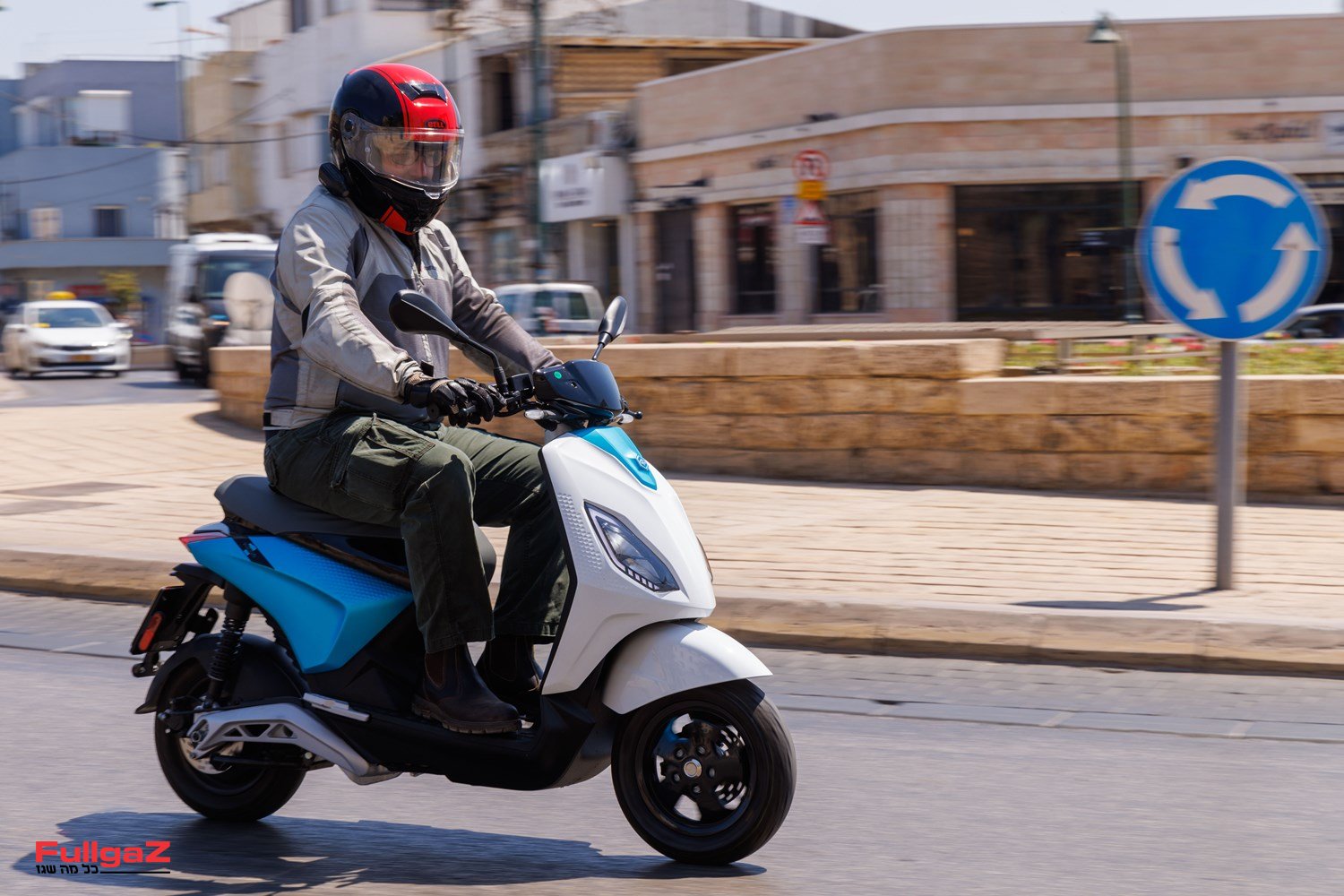 רכיבה ראשונה: פיאג'ו ONE – החשמלי האורבני