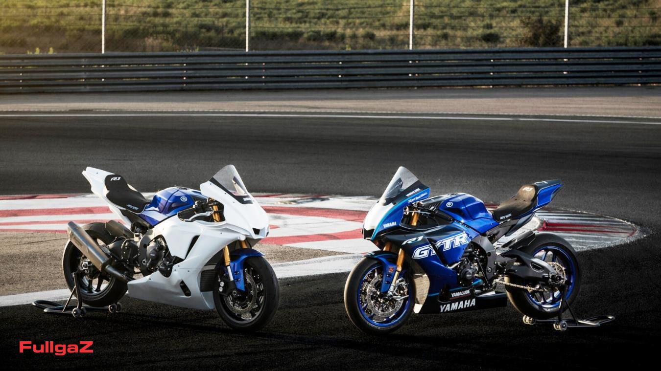 ימאהה מציגה: צמד YZF-R1 מקצועיים למסלול