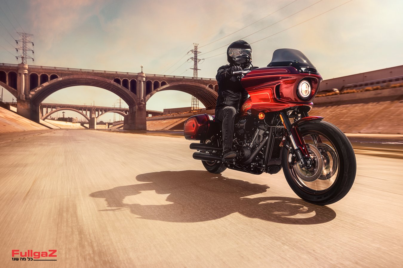 הארלי דיווידסון מציגה: לואו ריידר ST אל דיאבלו