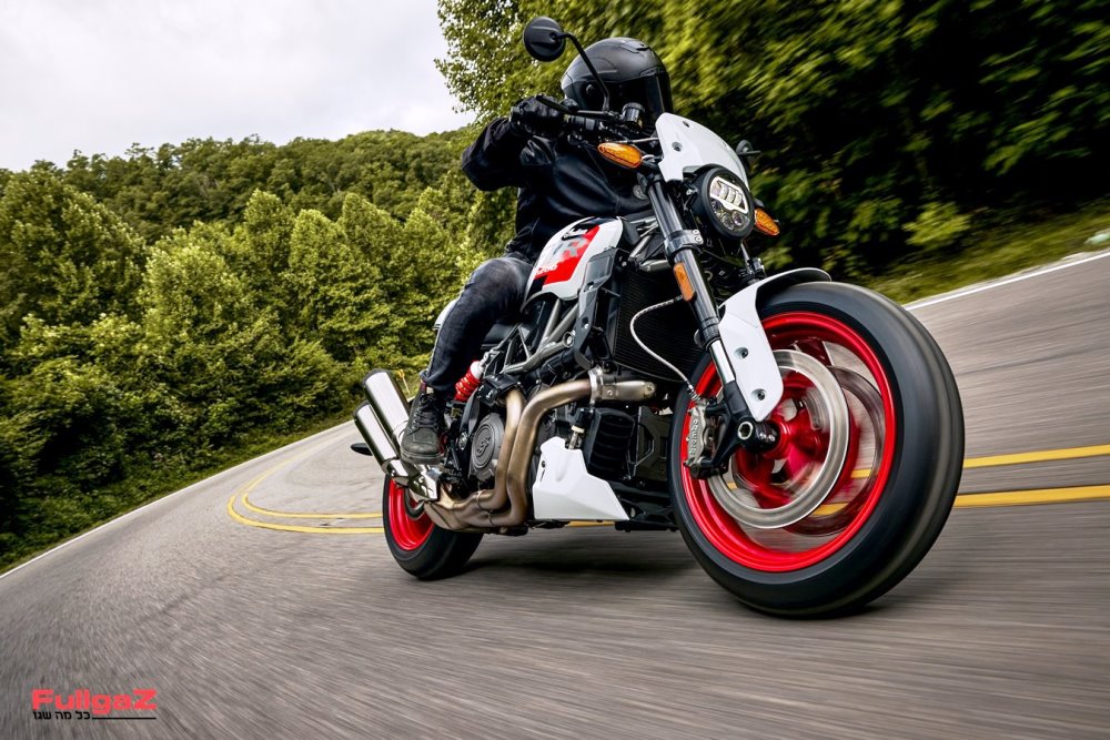 אינדיאן: עדכונים ל-FTR וגרסת עילית לצ'לנג'ר