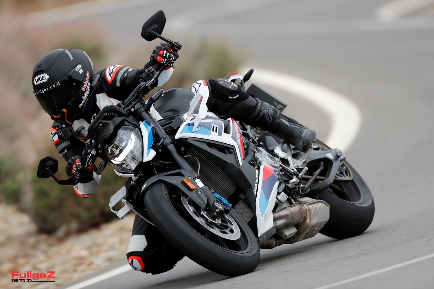 חדש בארץ: ב.מ.וו M 1000 R