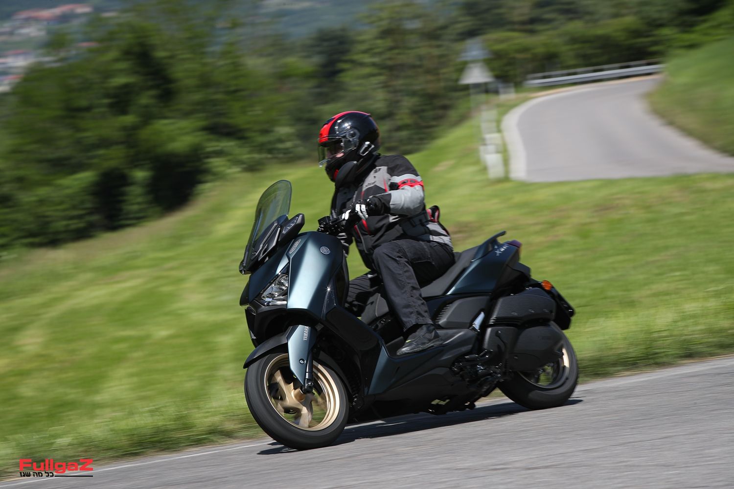 ימאהה איקסמקס 300 דגם 2023 במבחן