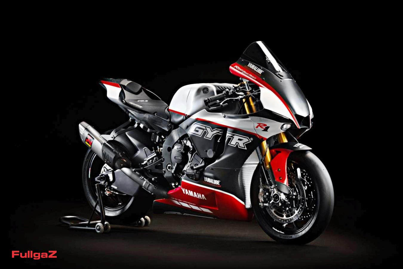 ימאהה: R1 בגרסת מיוחדת לכבוד 25 שנה לאייקון