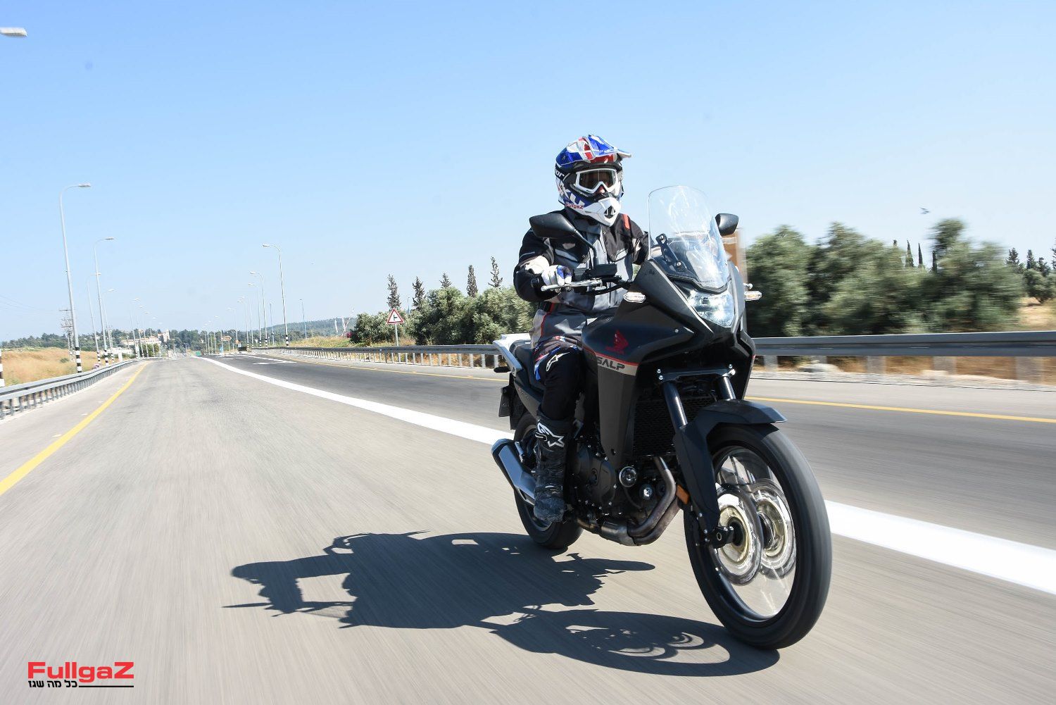 אדוונצ'ר בנפח בינוני - מתחרה בימאהה טנרה