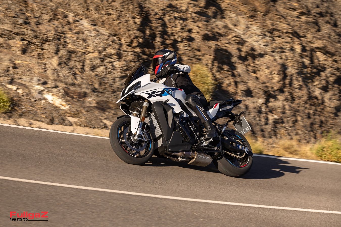 ב.מ.וו חושפת: S 1000 XR חדש