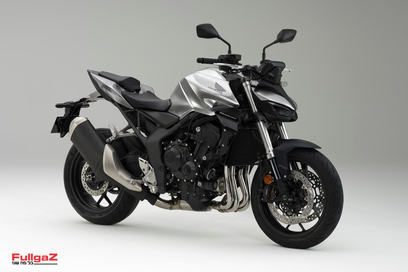 הונדה: CB1000 הורנט חדש ל-2024