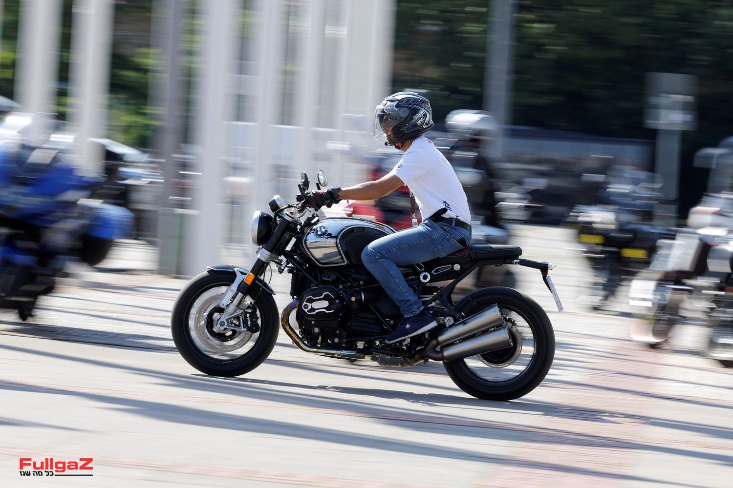 ב.מ.וו R nineT בגרסת 100 שנים במבחן וידאו