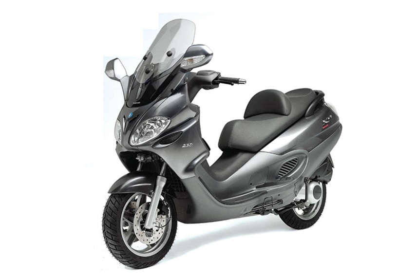 נוסטלגיה: פיאג'ו X9 – המאובזר