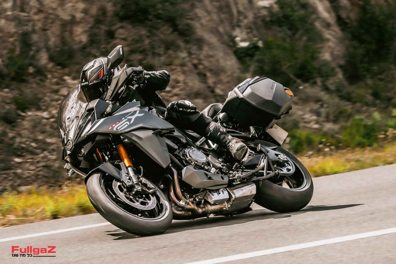 גרסה מזוודת: סוזוקי +GSX-S1000GX