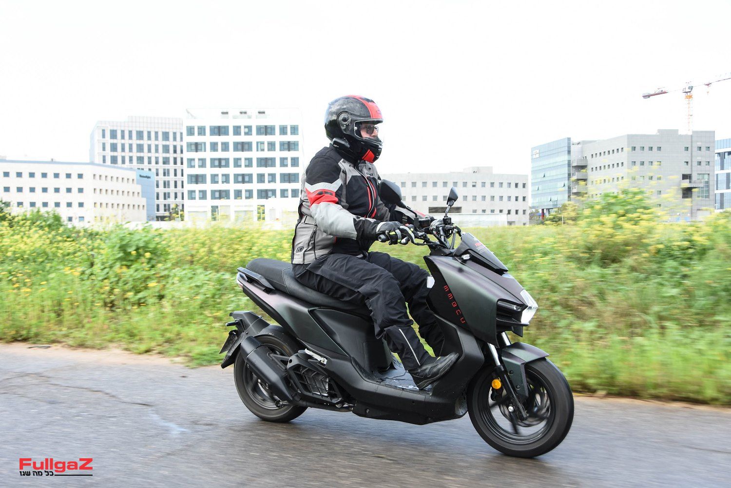 רכיבה ראשונה: סאן-יאנג ממבה 160