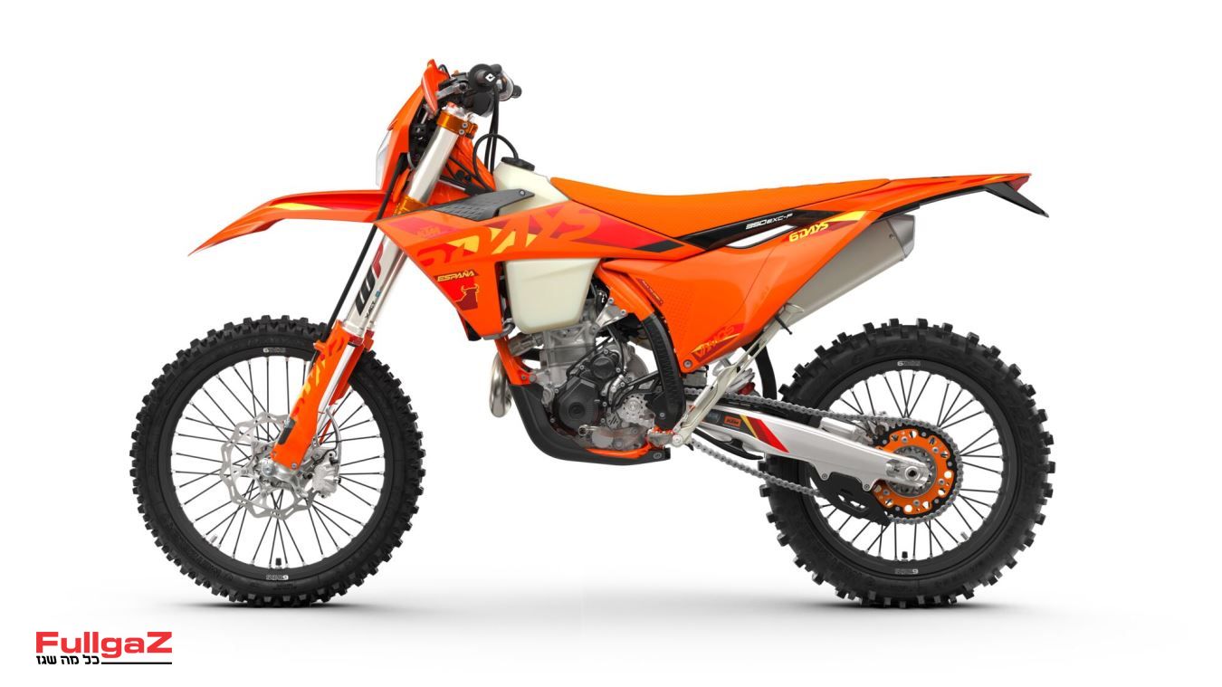 590631_MY25-KTM-350-EXC-F-SIX DAYS-EU-90-left_EXC SIX DAYS_03_STUDIO