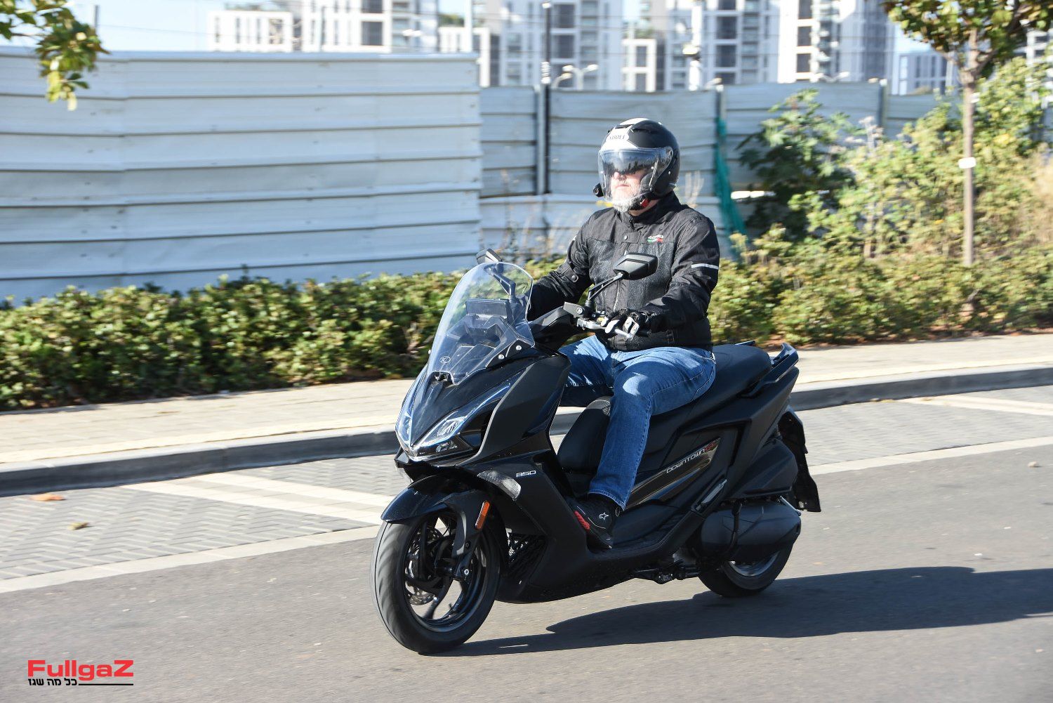 רכיבה ראשונה: קימקו דאונטאון 350 GT – כולבויניק פלוס