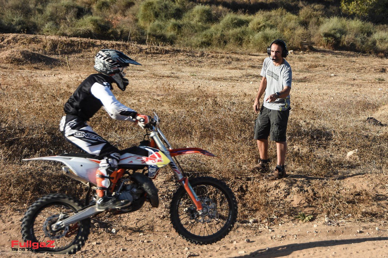 ציוד במבחן: קארדו PACKTALK EDGEPHONES