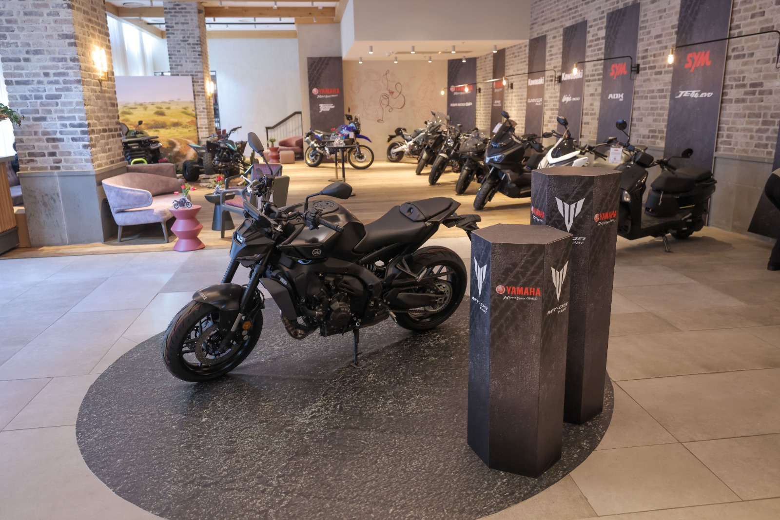 מטרו מסכמת את 2024 ומספקת תחזית ל-2025