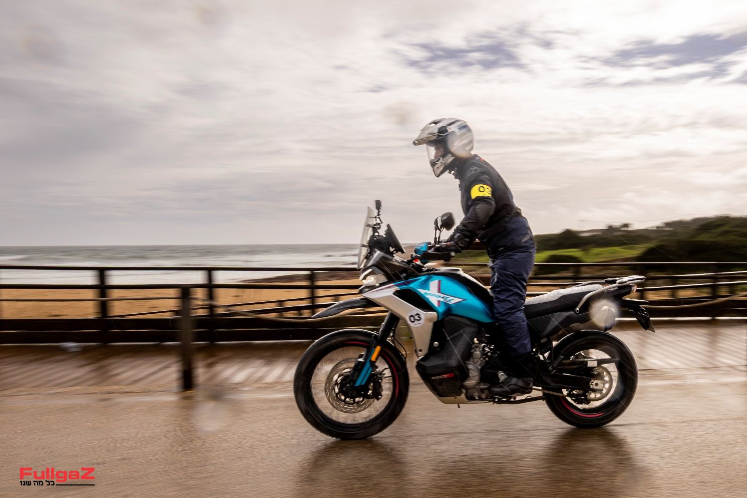 רכיבה ראשונה: CFMOTO 800MT-X בהשקה עולמית