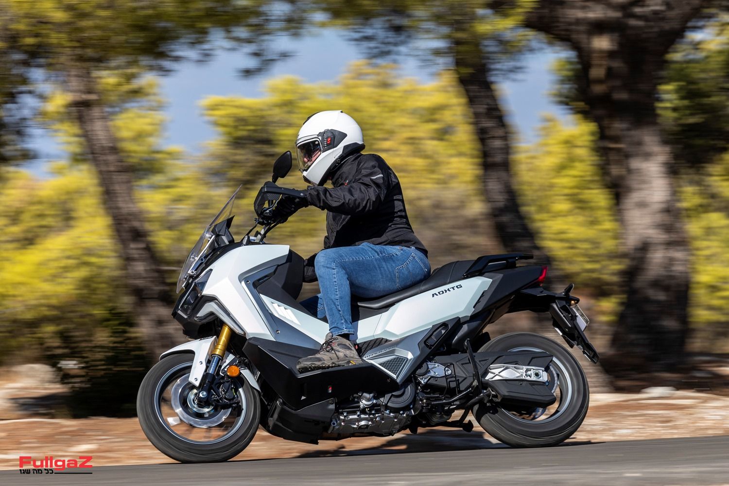 רכיבה ראשונה: סאן-יאנג ADX400 TG מקסי-סקוטר