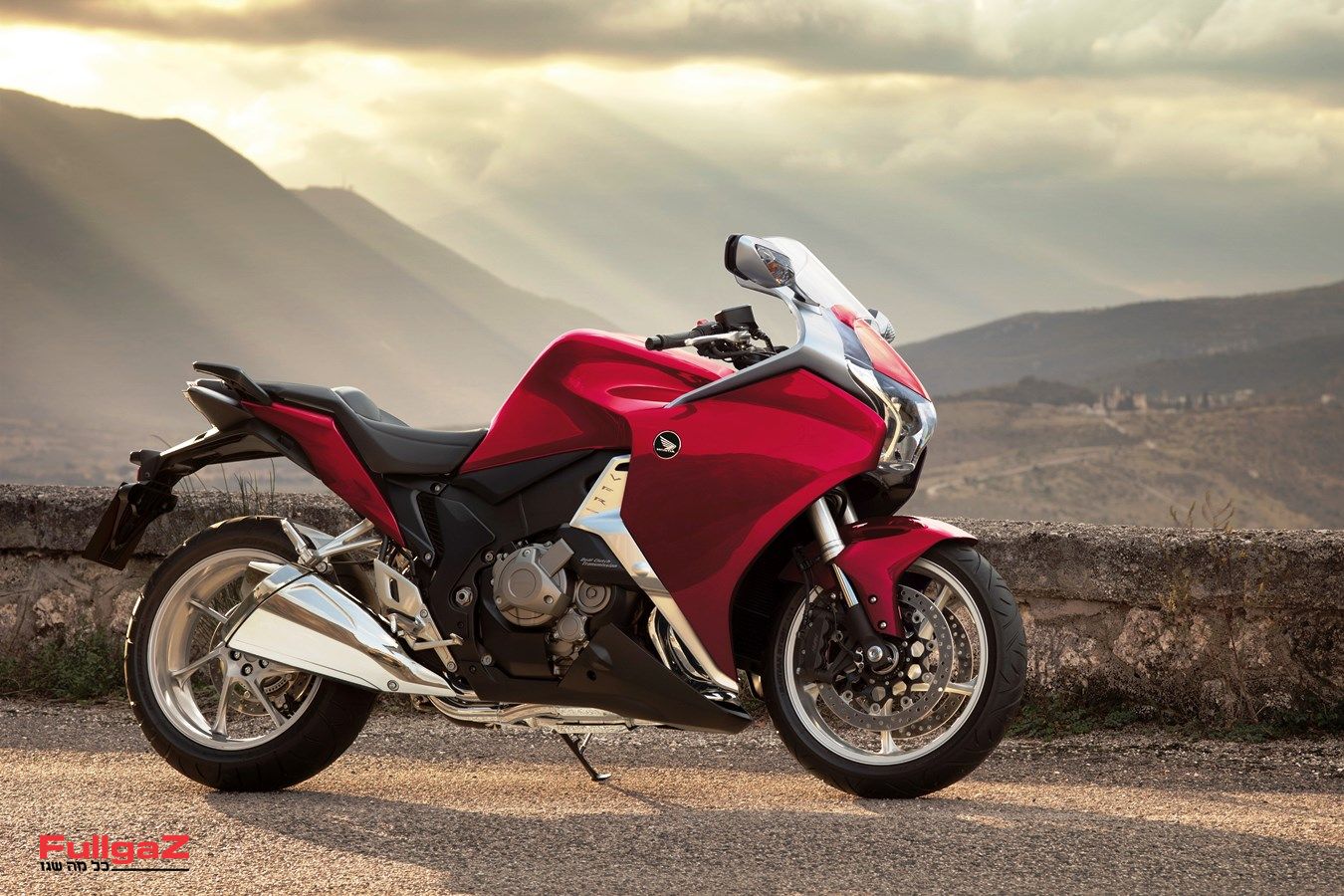 נוסטלגיה: הונדה VFR1200F