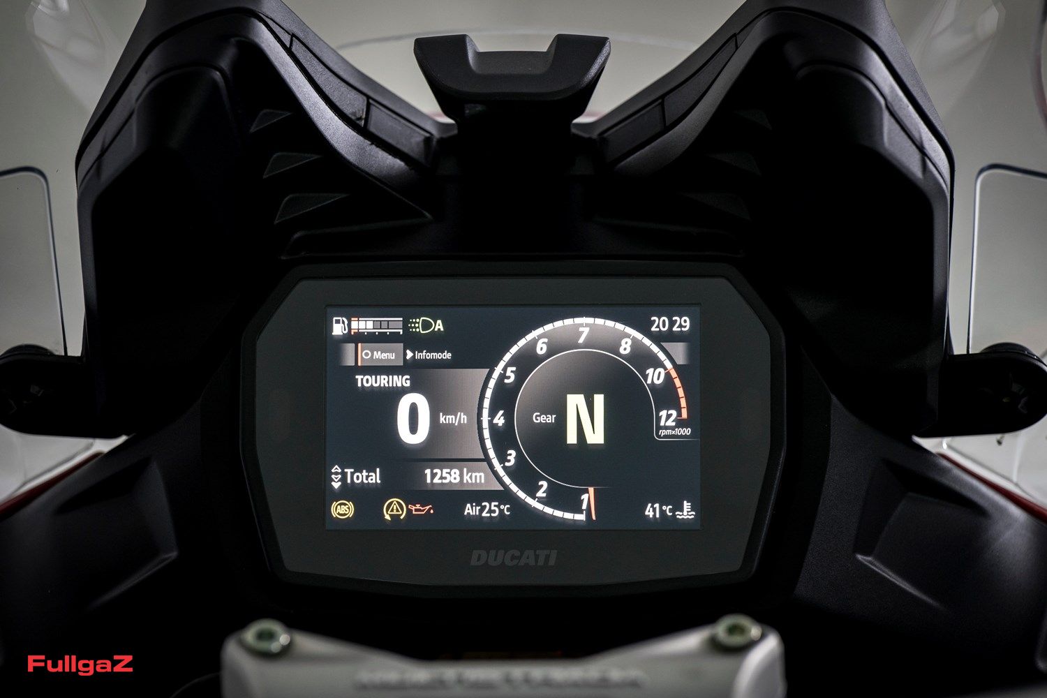 מסך חדש וממשק משתמש חדש ונוח יותר