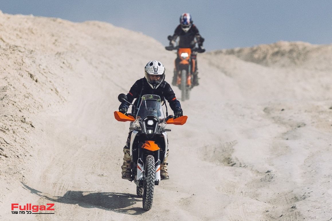 ק.ט.מ 390 אדוונצ'ר ו־390 אנדורו – דומים אבל שונים