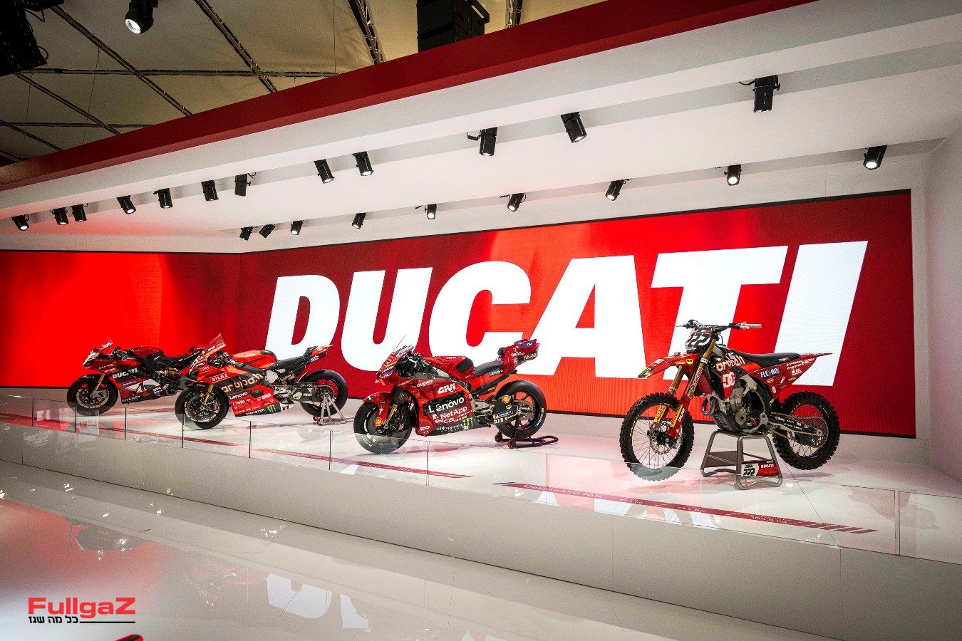 בדוקאטי חוגגים 100 עם הרבה חידושים