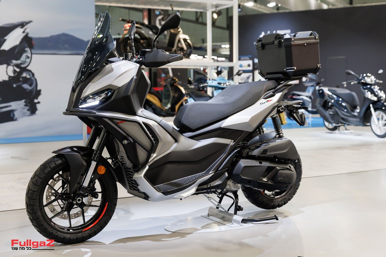 אפריליה מציגה את ה־SR GT 400 – אורבן אדוונצ'ר