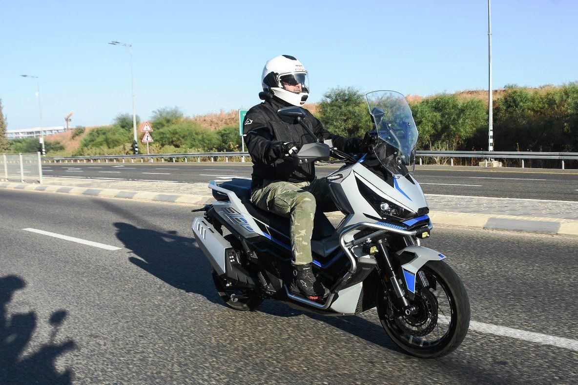 רכיבה ראשונה: זונטס 368G קרוסאובר