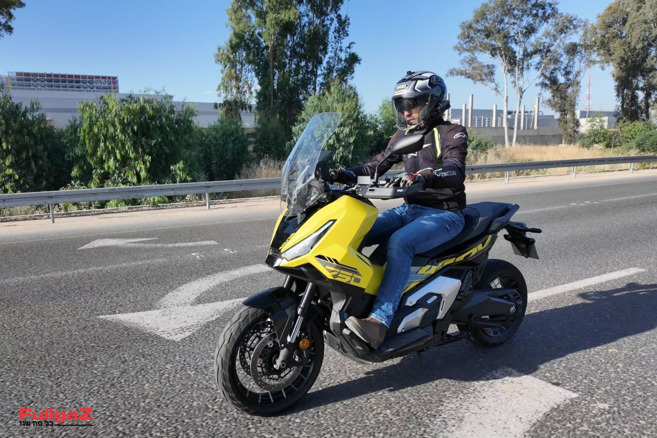 הונדה X-ADV 750 – עם 700 יחידות ב־2025