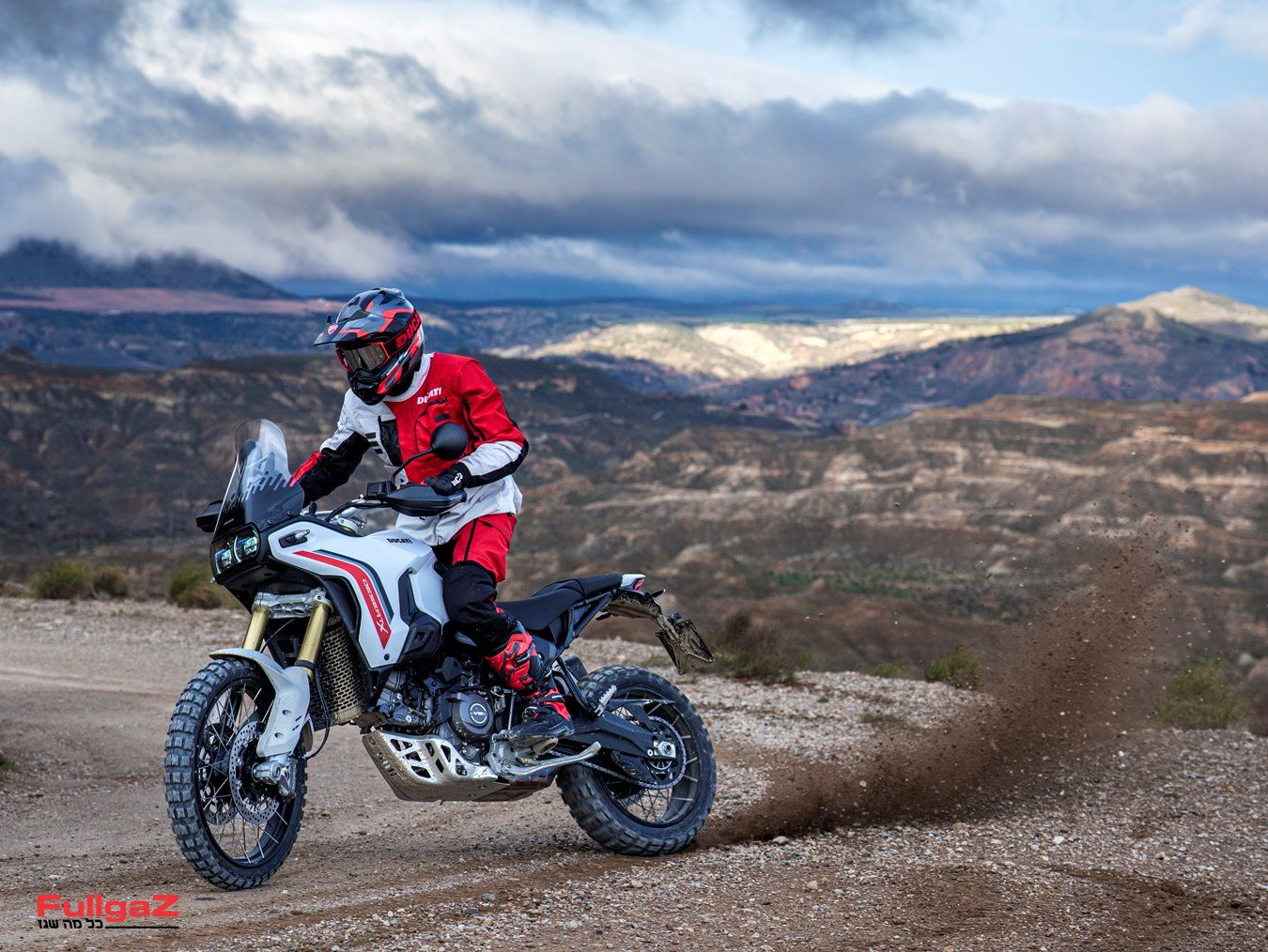 דוקאטי מציגה: דזרט X דור שני